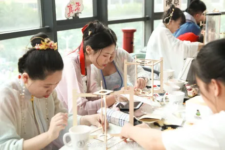 岳陽(yáng)南湖城市建設投資有限公司